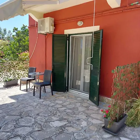 Niki Thalia Close To Corfu Town Virós